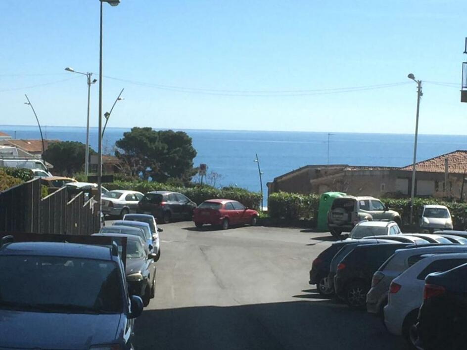 Bouganville Catania Exteriör bild
