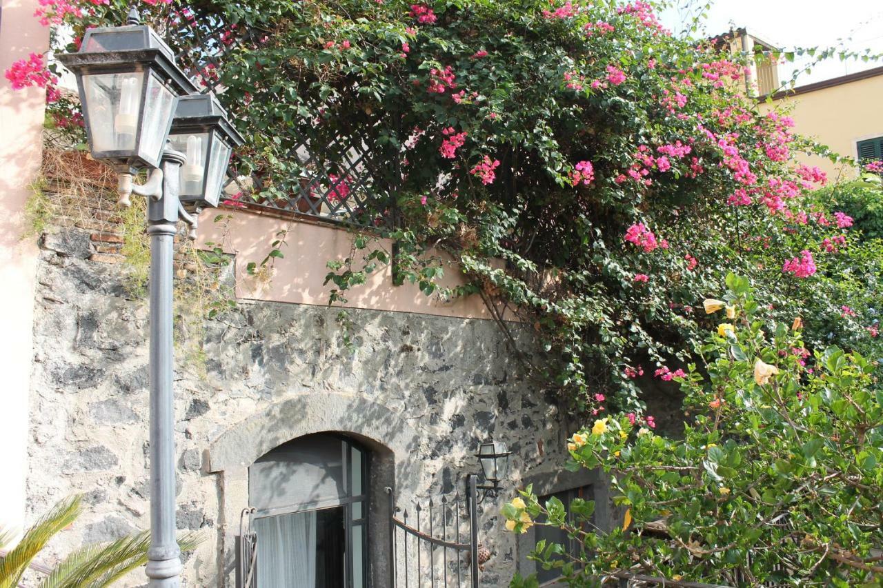 Bouganville Catania Exteriör bild